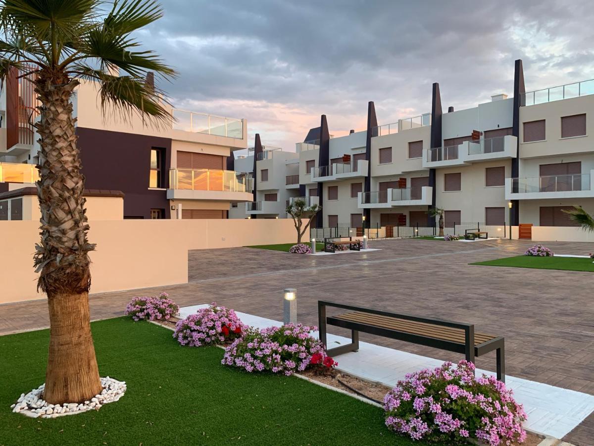 Bianca Beach 212 - Cosy Flat 250M From Mil Palmeras Beach Torre de la Horadada Eksteriør billede